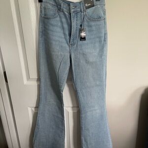 Women's Light Blue Jeans